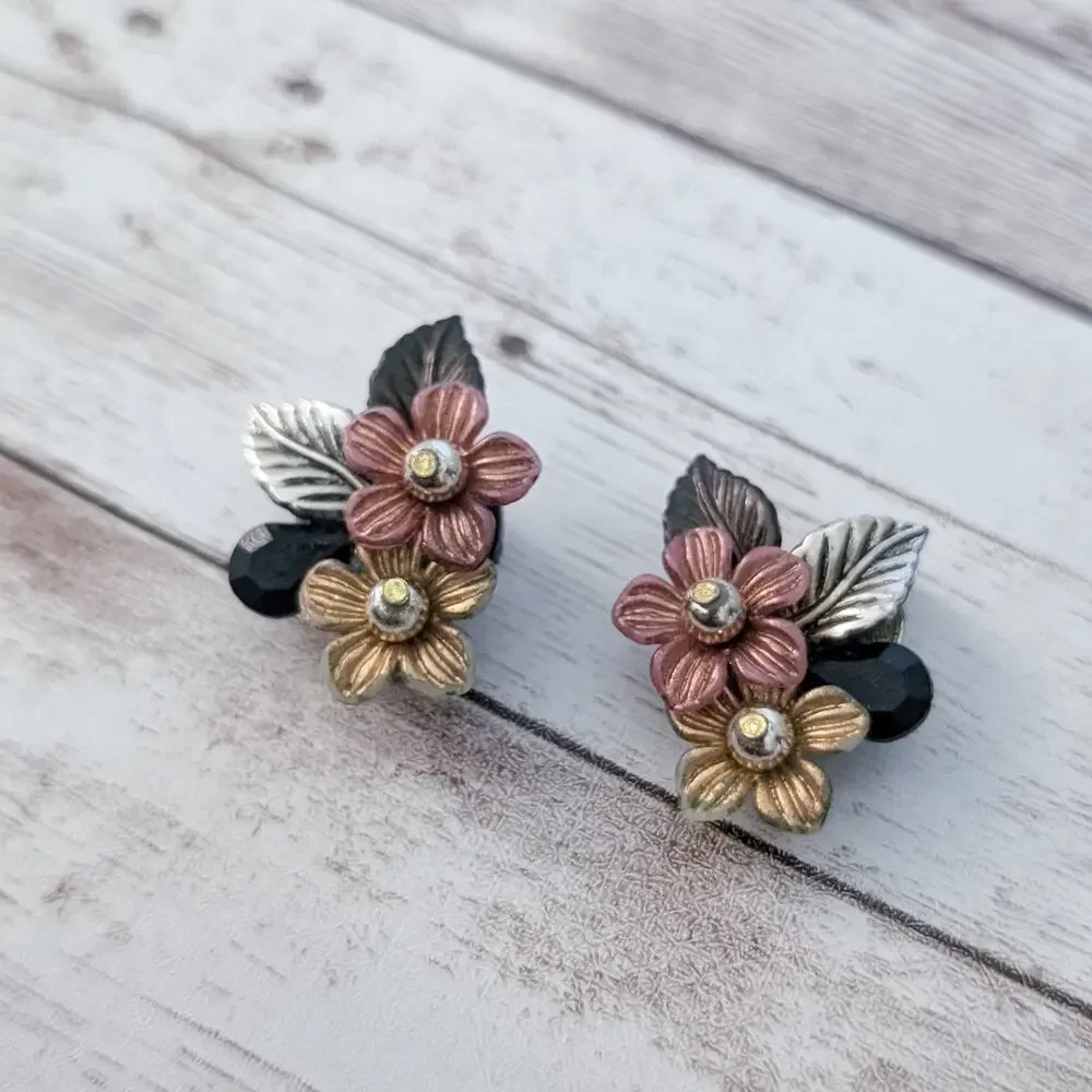 Vintage Clip On Earrings Statement Flower Floral Earrings